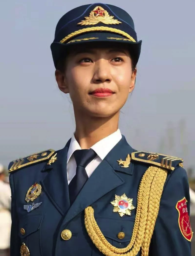三军仪仗队程程，荣耀与担当的象征，三军仪仗队程程，荣耀与担当的典范