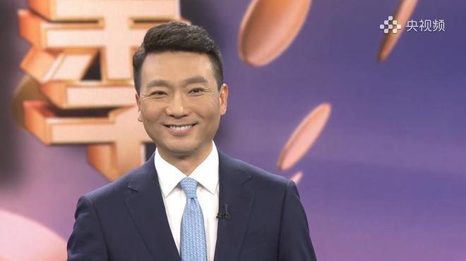 军事频道新男主持，风格独特，引领军事报道新时代，军事频道新男主持引领新时代军事报道风潮
