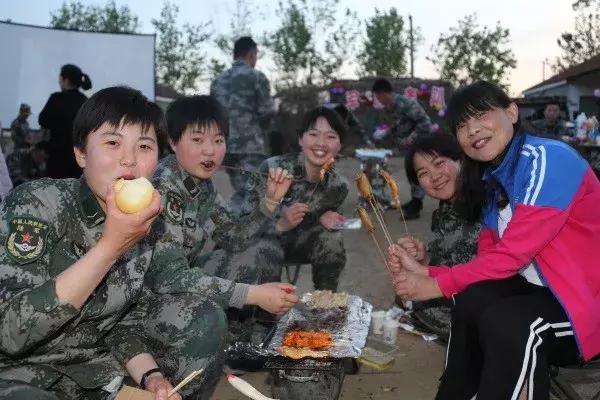 军事新闻第一时间消息，掌握最新动态，洞悉未来趋势，军事新闻速递，最新动态、未来趋势洞悉