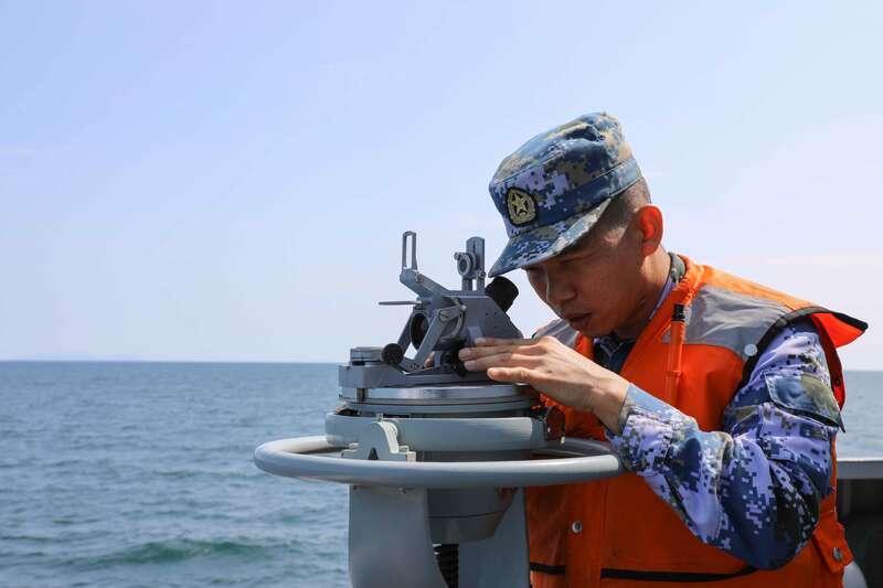19年阅兵海军方队领队——荣耀与担当的象征，19年阅兵海军方队领队，荣耀与担当的典范