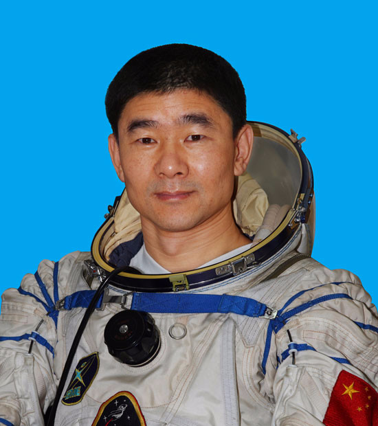 刘伯明的传奇人生，刘伯明的非凡人生传奇