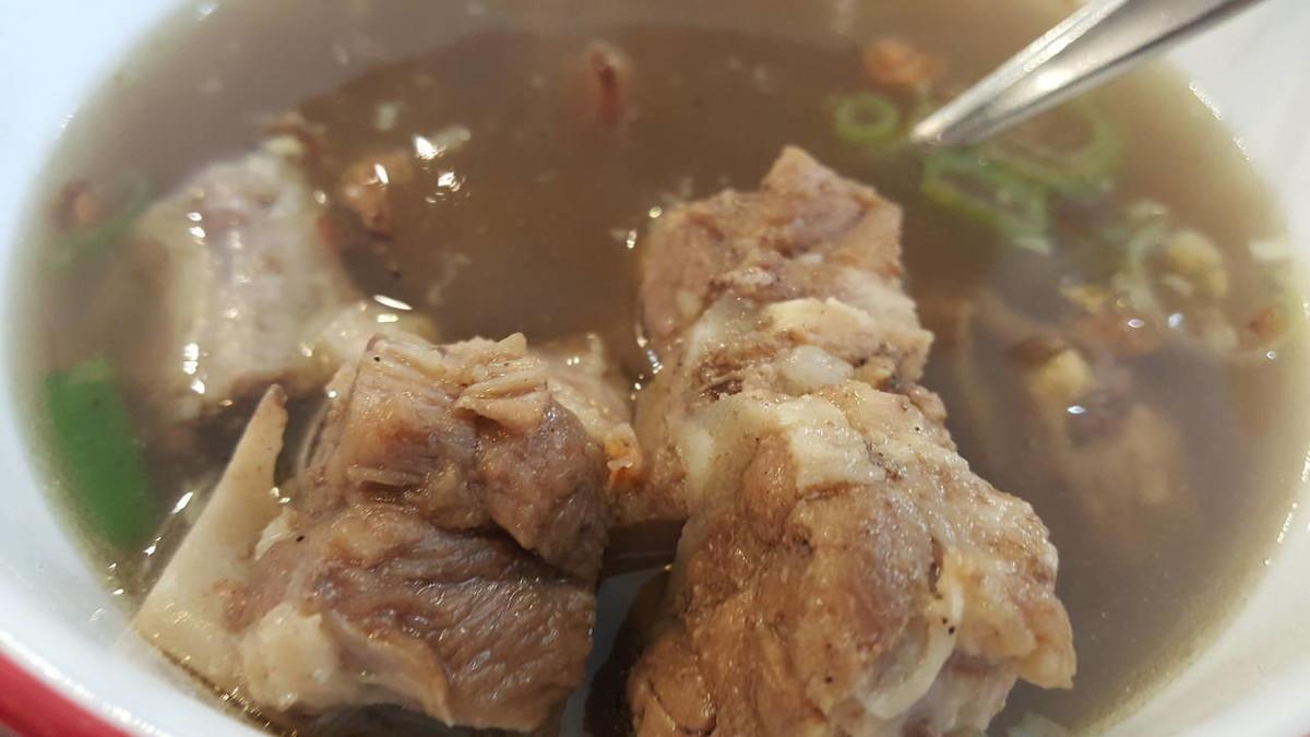 王中王四肖选一码首页，探索彩票背后的秘密，探索彩票秘密，王中王四肖选一码首页揭秘