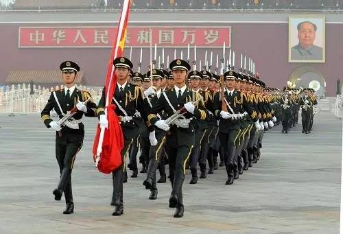 国宾护卫队礼服肩章，荣耀与责任的象征，国宾护卫队礼服肩章，荣耀与责任的标志