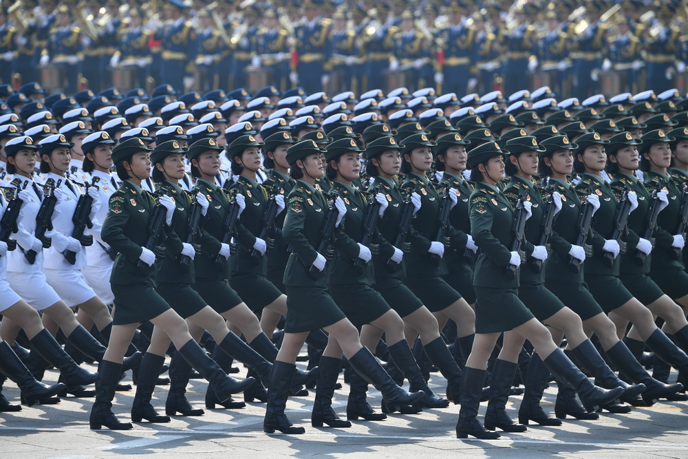 中国女兵方队大全，荣耀与力量的展现，中国女兵方队荣耀风采，力量与勇气的展现