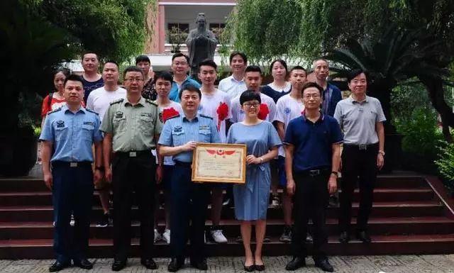 人民武装部上校，职责与担当，人民武装部上校职责与担当解析