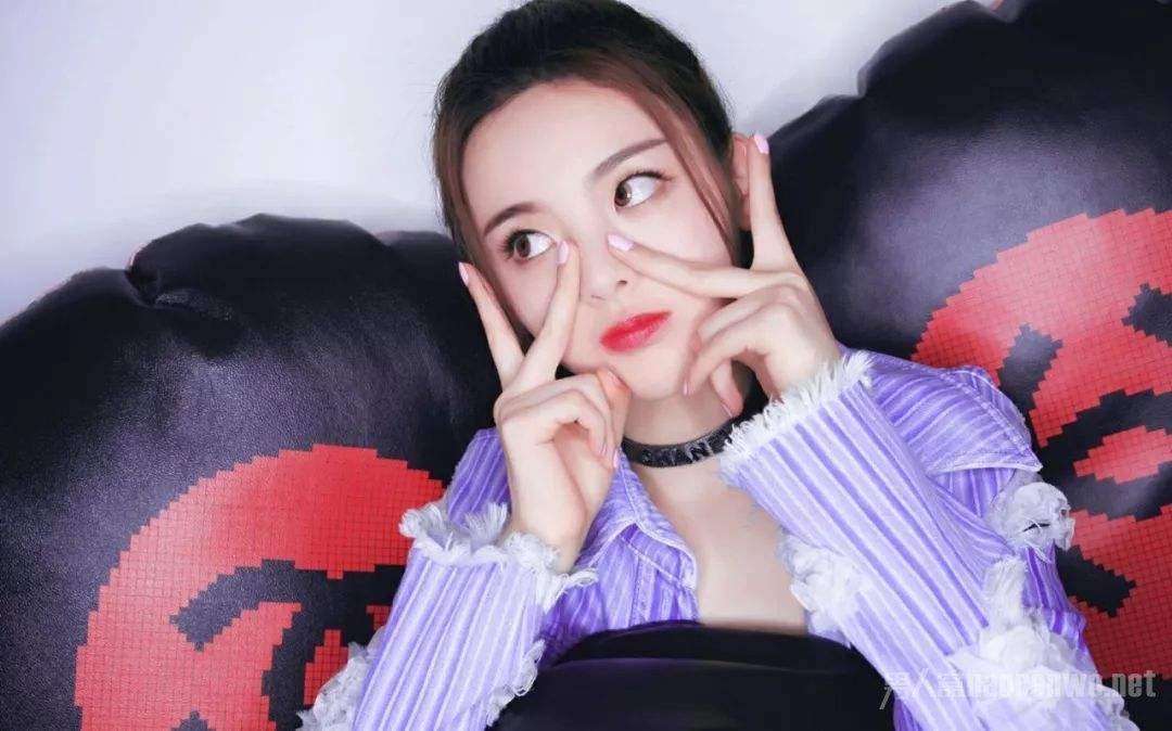 世界新闻周刊与中国周刊，探索两国周刊的交汇点，世界新闻周刊与中国周刊，交汇点探索