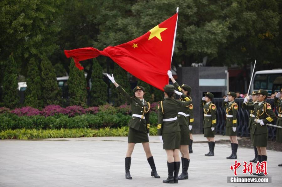 国旗护卫队个人总结，国旗护卫队个人工作总结，荣耀与责任同行