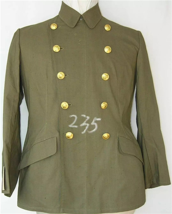 陆军服装的种类与特点，深入了解中国陆军的衣物系统，中国陆军服装的种类与特点深度解析