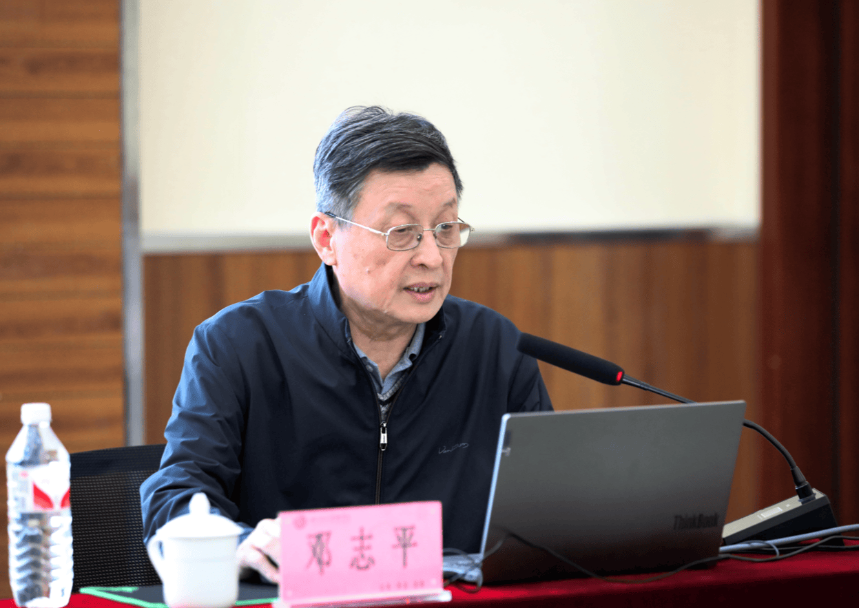 陆军副司令员邓志平父亲，一位普通而伟大的军人父亲，陆军副司令员邓志平父亲，军人父亲的伟大风采