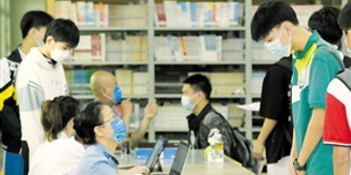 关于空军招飞是否招收女生的问题探讨——以2023年为例，空军招飞是否招收女生，以2023年为例的探讨