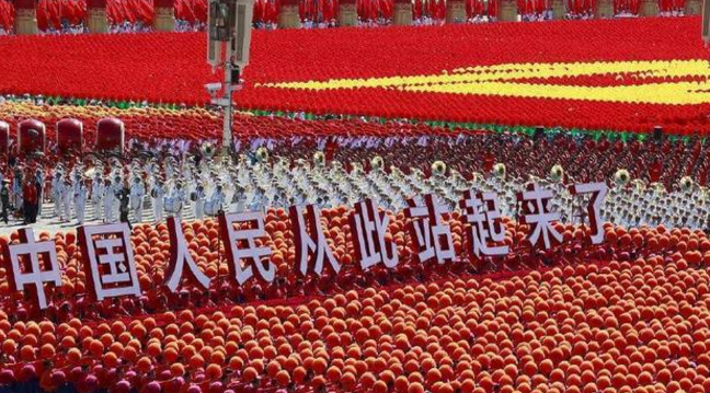 国庆大阅兵与百年荣光，回顾与展望，国庆大阅兵与百年荣光，回顾成就，展望未来