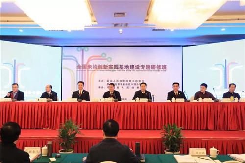 揭开信息化战争序幕的战争，一场重塑世界的冲突分析，信息化战争重塑世界，一场重塑世界的冲突分析