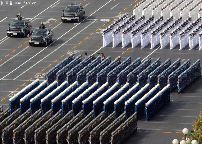 国庆70周年阅兵中的方阵概览，国庆70周年阅兵方阵全景概览