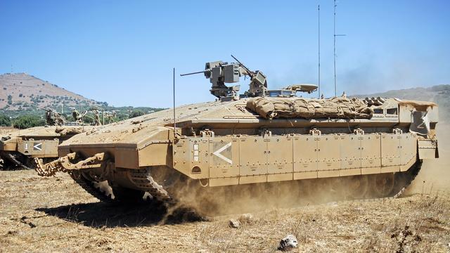 M1A2主战坦克长宽参数图及其相关解析，M1A2主战坦克长宽参数图详解及解析