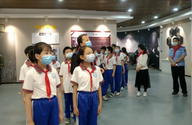 联勤保障中心成立五周年感悟，回望成就，展望新征，联勤保障中心五周年庆典，回望辉煌成就，展望崭新征程