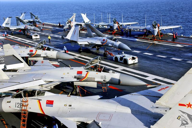 中国航空母舰辽宁舰