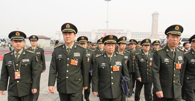 特级上将军衔相当于什么官，一种军事荣誉与职务的象征，特级上将军衔，军事荣誉与职务的象征，究竟相当于何种官职？