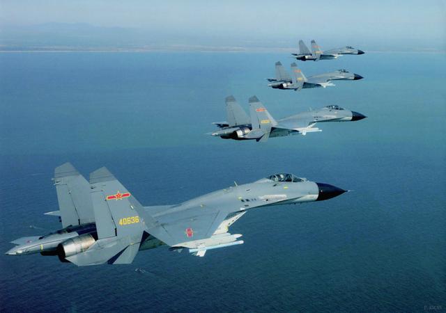 解放军空军飞机数量及其影响，解放军空军飞机数量及其战略影响力分析