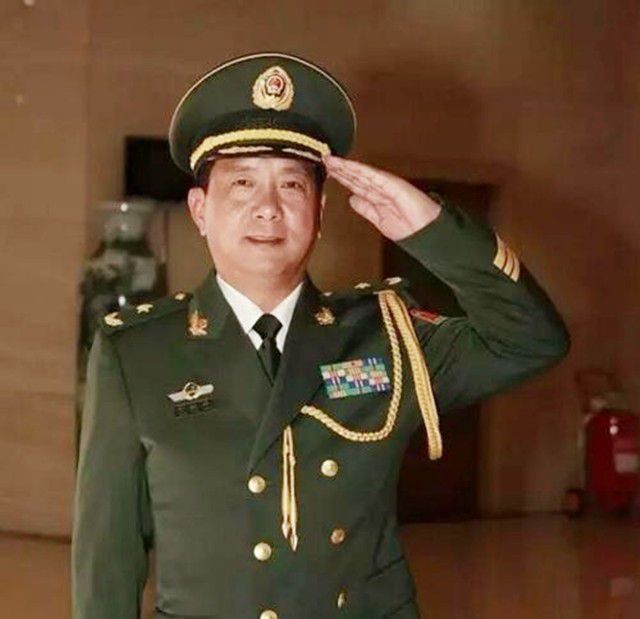 丁晓兵与陶婉珠，一段独特的生命旅程，丁晓兵与陶婉珠，独特的生命旅程之旅