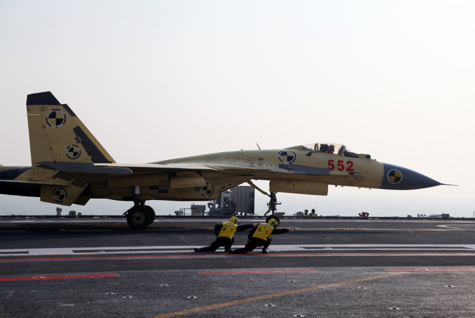 中国海军航空兵力量展示