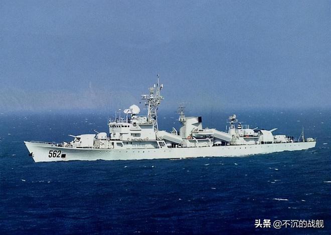 中国海军汕头舰，新时代的海上卫士，中国海军汕头舰，新时代海上卫士的骄傲