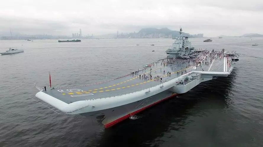 祖国海军的强大感受，海洋守护者的荣耀，海军力量崛起，海洋守护者的荣耀与祖国海军的壮丽征程
