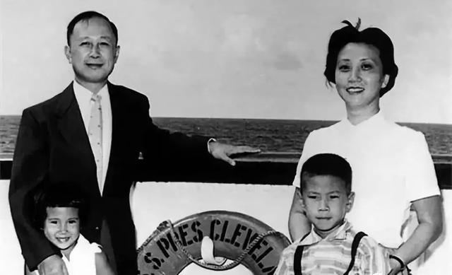 海军航空兵工资多少，深入了解海军航空兵的工资体系与福利待遇，海军航空兵工资揭秘，福利待遇与薪酬体系深度解析