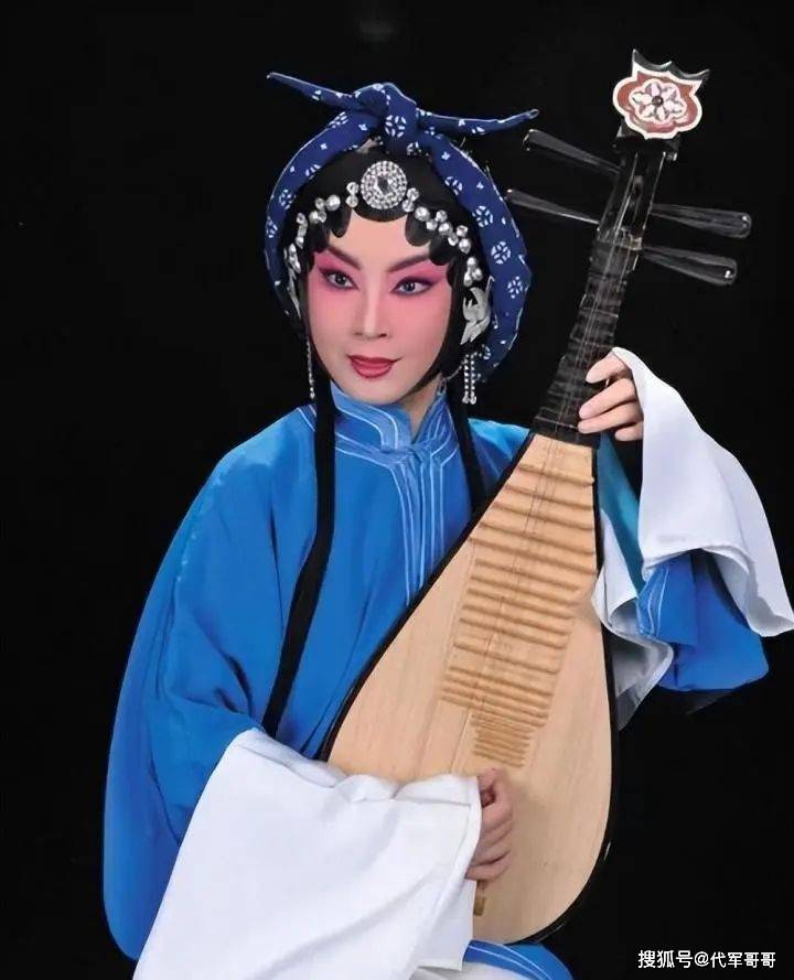 探究41岁京剧演员自缢原因，41岁京剧演员自缢背后的原因探究