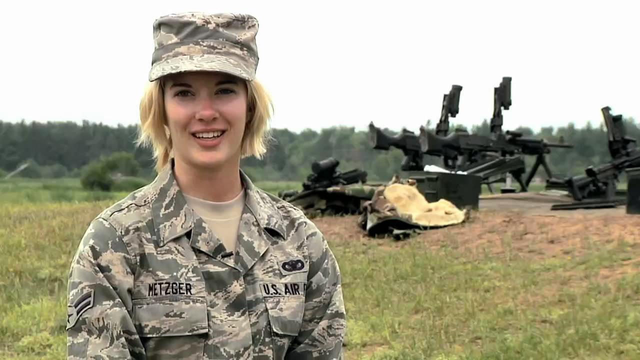 中国空军女兵照片高清，展现力量与荣耀的时代，中国空军女兵高清照片，力量与荣耀的展现时代