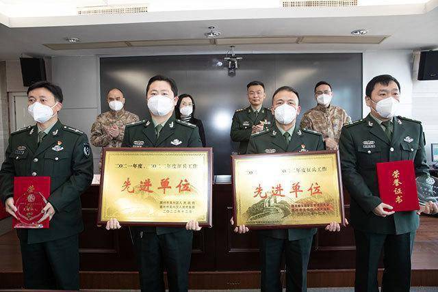 关于2021年度中国军队一等功荣誉获得者的深度解析，深度解析，中国军队一等功荣誉获得者背后的故事与意义（2021年度）