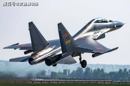 歼-16，中国新一代空中力量的杰出代表——多用途战斗机类型，歼-16，中国新一代空中力量的杰出代表——多用途战斗机型风采展示