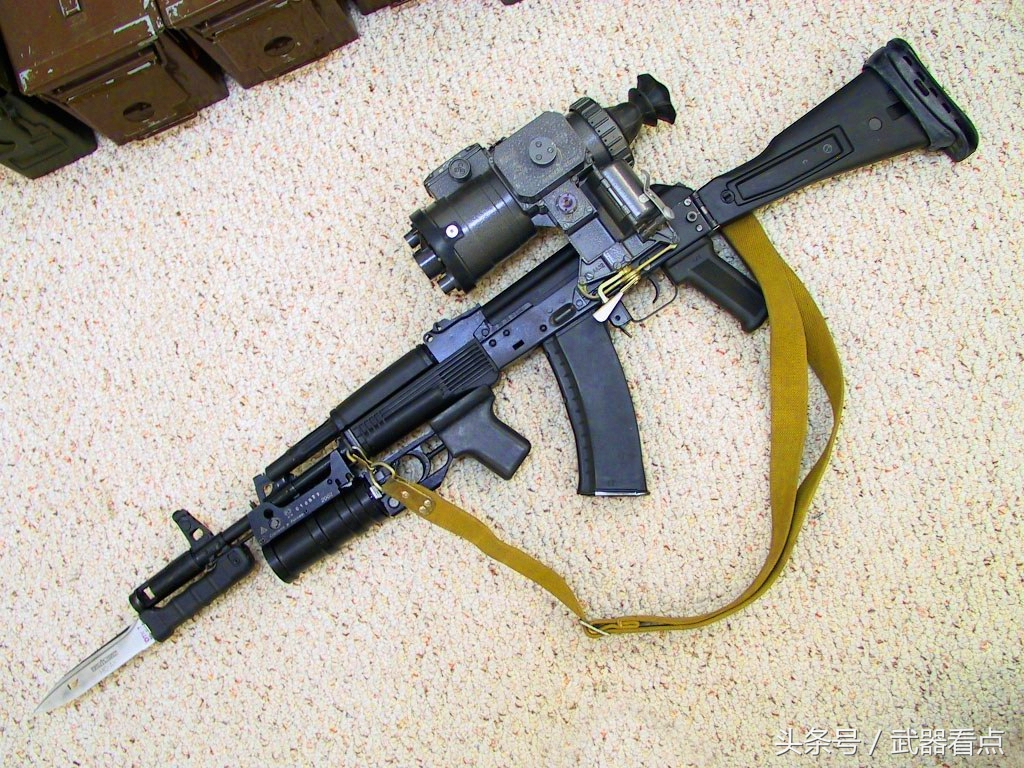 AK-102突击步枪，现代战场的主力武器，AK-102突击步枪，现代战场核心武器
