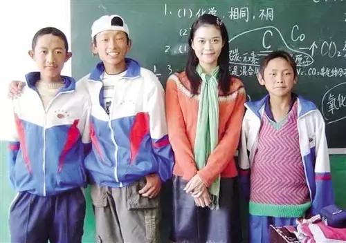 辽宁舰舰长，领航新时代的海军英雄，辽宁舰舰长，领航新时代的海军英雄之路