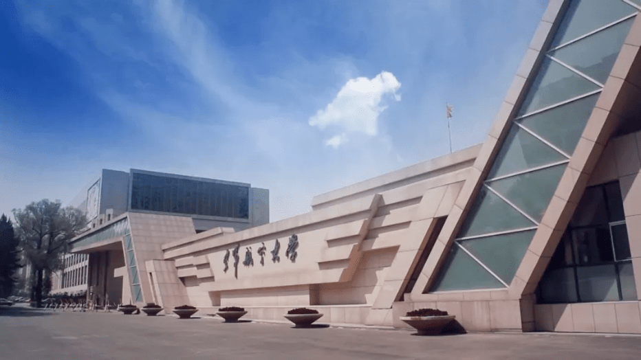 中国空军航空大学的规模与影响力，揭示其宏大的校园面积与深厚的学术底蕴，中国空军航空大学，宏大校园与深厚学术底蕴的展示