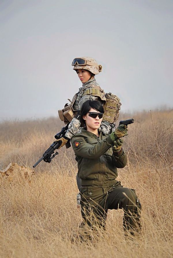 中国女特种兵图片大全，展现飒爽英姿的力量与荣耀，中国女特种兵风采展示，力量与荣耀的飒爽英姿图片大全