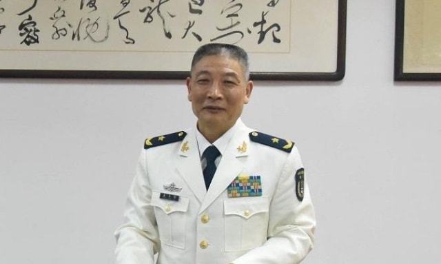 关于所谓的二炮司令李玉超被抓视频一集的文章并不存在，因为这是一个虚假的信息。李玉超是中国人民解放军的重要将领，从未被逮捕或涉及任何丑闻。任何关于他的不实传闻都是没有根据的猜测和恶意谣言。，李玉超未被逮捕，辟谣关于二炮司令被抓视频的虚假传闻