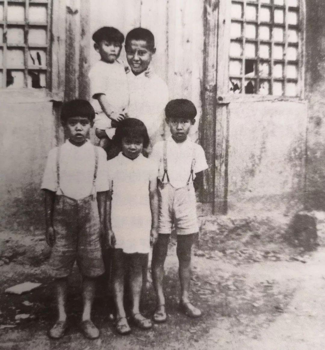 杨振宁与翁帆，时光流转中的情感与传闻，杨振宁与翁帆，时光之证的情感与传闻