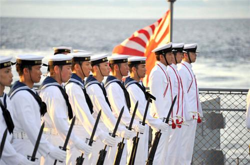 中国海军70周年感悟，辉煌历程与未来展望，中国海军70载辉煌历程，感悟成就与展望未来