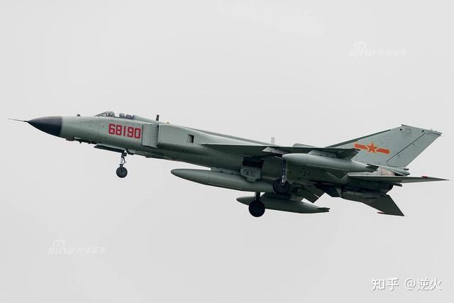 歼-8详细介绍，歼-8战机深度解析