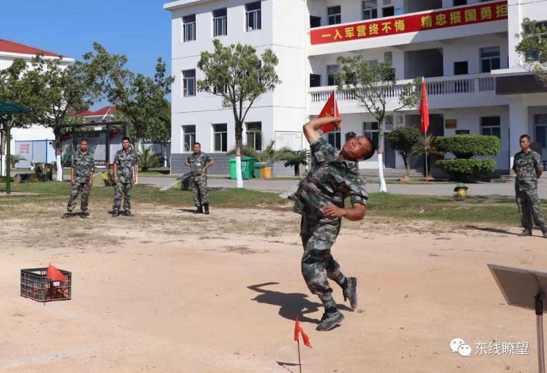 新兵投弹失误会被退伍吗？——对军事训练失误的理性探讨，新兵投弹失误与军事训练失误的探讨，是否应因此退伍？
