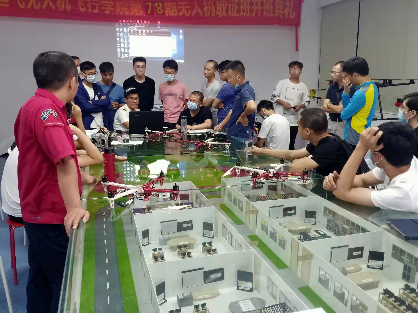 东莞无人机培训学校，引领无人机技术的未来之星，东莞无人机培训学校，培育未来无人机技术领军之星