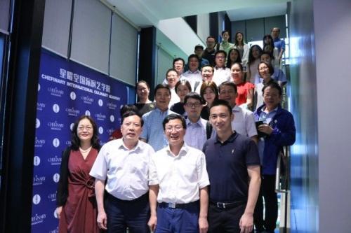 中华社，传承与创新的融合力量，中华社，传承与创新的力量交融