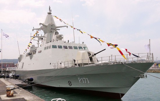 中国056型护卫舰在世界舞台上的卓越表现及其全球排名，中国056型护卫舰全球表现卓越，排名领先世界舞台