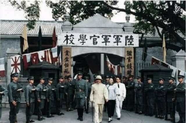 参谋长与军权，职责、权力及其实践，参谋长与军权，职责、权力及实践探究
