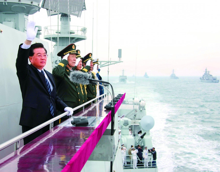 新中国成立70周年海上大阅兵，彰显海洋强国风采，新中国成立70周年海上阅兵，海洋强国风采尽显