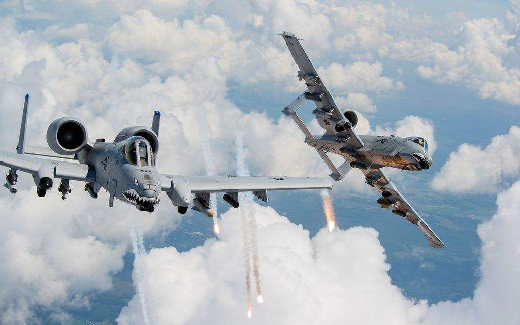 A-10攻击机的天敌，空中霸主面临的挑战，A-10攻击机的天敌，空中霸主面临的挑战
