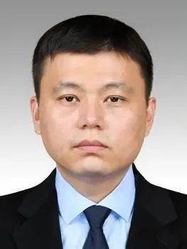 丁晓兵儿子丁陶的职务与成就，丁陶职务与成就概述，丁晓兵之子丁陶的成就与担当