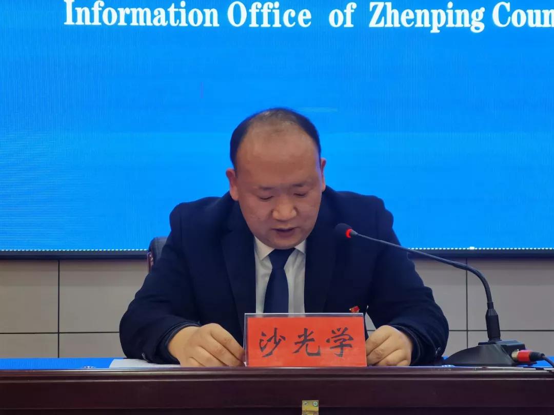 每天头条新闻，解读时事热点，洞悉世界动态，每日头条解读，时事热点与世界动态