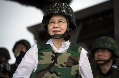 港媒评论大陆阅兵，展现力量与自信的盛大仪式，港媒视角下的中国阅兵，力量与自信的盛大仪式