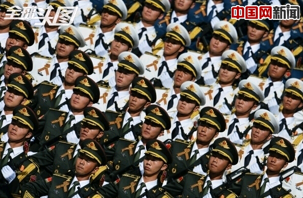 2015年解放军参加俄罗斯阅兵，彰显中俄军事合作深度与广度，中俄军事合作深度与广度展现，解放军参加俄罗斯阅兵纪实